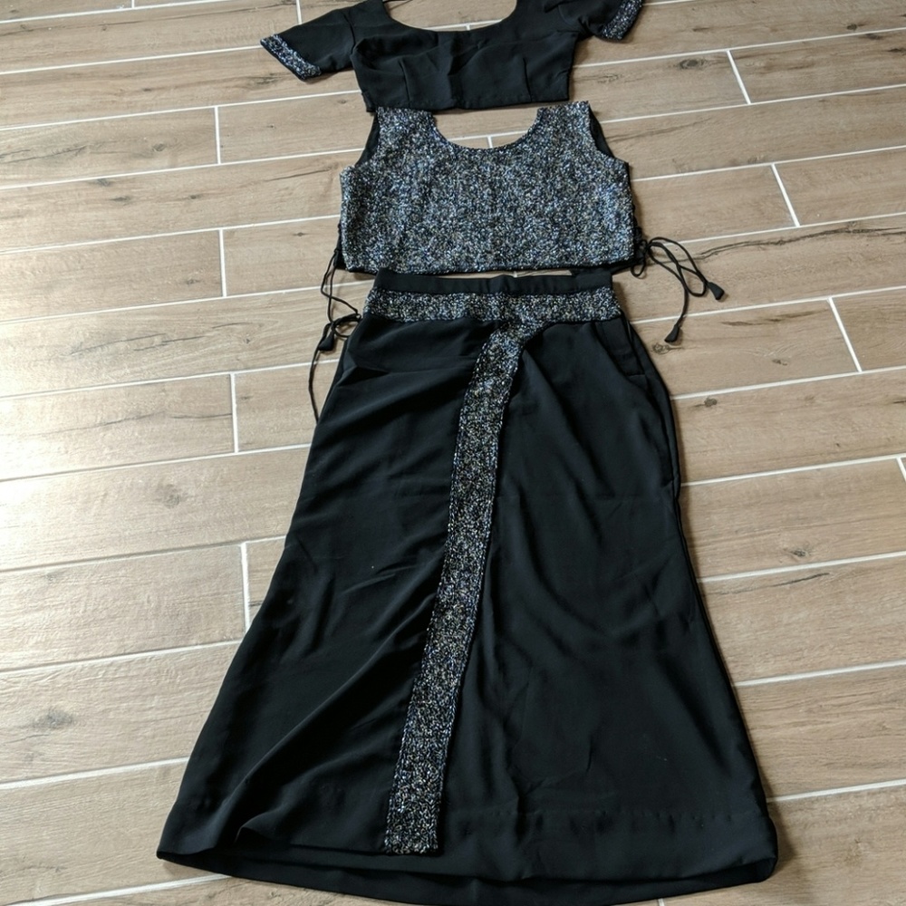 Black 2-piece gown